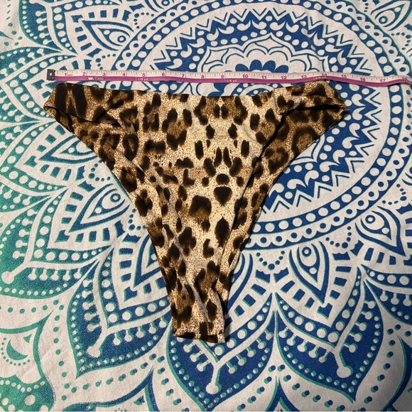 Fashion Nova Leopard Print Bikini - Picture 4 of 6